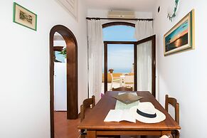 Estate4home - Chiesa Nuova