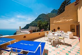 Estate4home - Chiesa Nuova