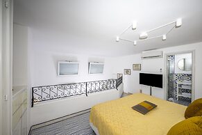 Estate4home - Casetta Arienzo