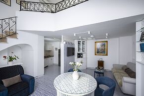 Estate4home - Casetta Arienzo