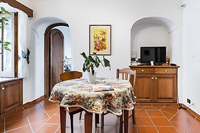 Estate4home - Chiesa Nuova Piccolo
