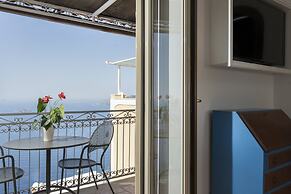 Estate4home - Villa Degli Dei