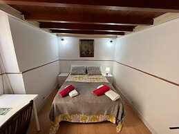 airbhouse private rooms & apartments