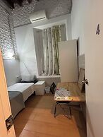 airbhouse private rooms & apartments