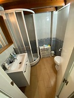 airbhouse private rooms & apartments