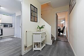 8guests-3br-parking-familyfriendly-nearairport