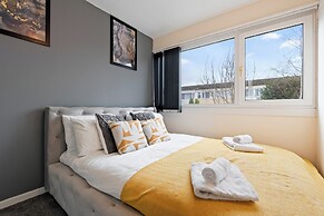 8guests-3br-parking-familyfriendly-nearairport