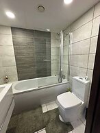 1br-sleeps4-parking-closetocentre
