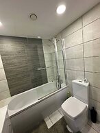 1br-sleeps4-parking-closetocentre