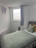 1br-sleeps4-parking-closetocentre