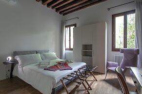 Palazzo Venere Apartments