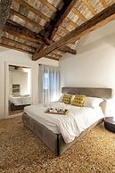 Palazzo Venere Apartments