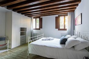 Palazzo Venere Apartments