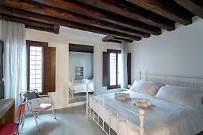 Palazzo Venere Apartments