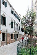 Palazzo Venere Apartments