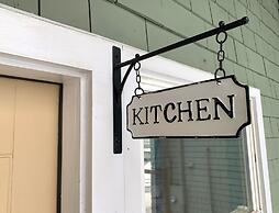 The Northport Inn & Lodge