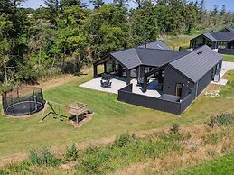 5 Star Holiday Home in Otterup