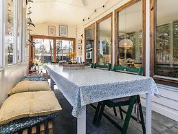 6 Person Holiday Home in Vaeggerlose