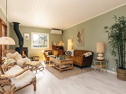 6 Person Holiday Home in Vaeggerlose