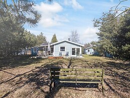 6 Person Holiday Home in Vaeggerlose