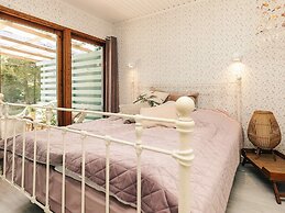 6 Person Holiday Home in Vaeggerlose