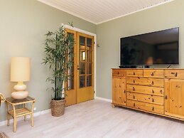 6 Person Holiday Home in Vaeggerlose