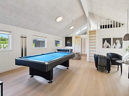 5 Star Holiday Home in Sydals