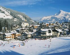 Apartment in Tyrol With Balcony