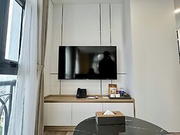 22Land Legend Residence