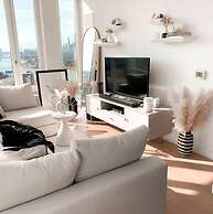 The Harbour Suites & Towers Financial District