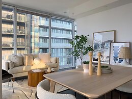 The Harbour Suites & Towers Financial District