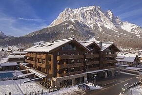 Welcoming Chalet With Balcony