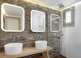 Villa Yasemin on the Rock