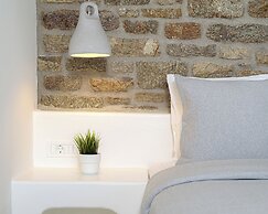 Villa Yasemin on the Rock