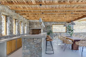 Villa Yasemin on the Rock