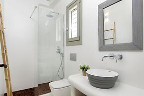 Villa Yasemin on the Rock