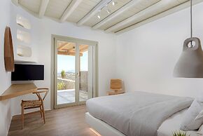 Villa Yasemin on the Rock