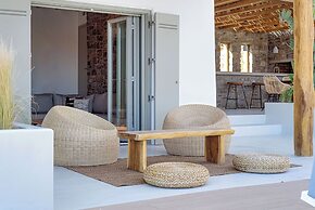 Villa Yasemin on the Rock