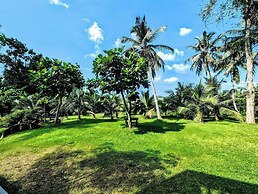 Room in Guest Room - Serene Oasis in Galle - Tranquil Retreat With Bre