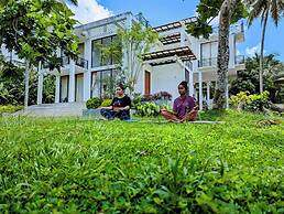 Room in Guest Room - Serene Oasis in Galle - Tranquil Retreat With Bre