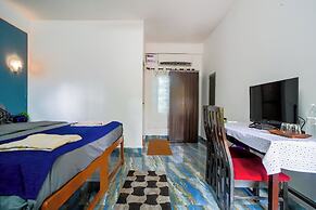 Janet & Johns Beach Resort Since 1989