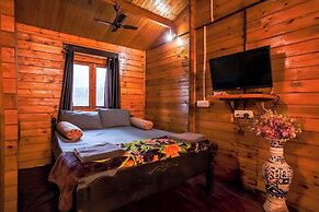 Janet & Johns Beach Resort Since 1989