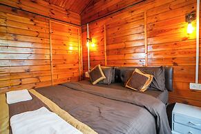 Janet & Johns Beach Resort Since 1989