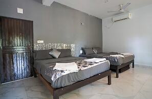 Janet & Johns Beach Resort Since 1989