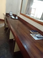 Handmaid Sisters Lodge