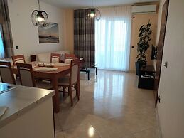 Apartments Relax Brela