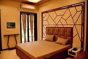 Prabhu Chhaya Hotel
