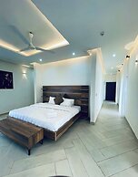 Platinum Blue Island Resort