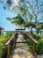 Platinum Blue Island Resort