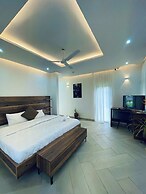 Platinum Blue Island Resort
